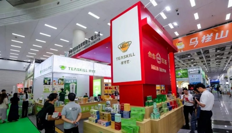 茶博会上“新”意浓：年轻人与茶的“双向奔赴”